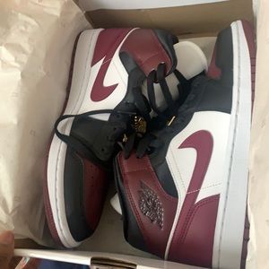jordan 1 brand new never worn